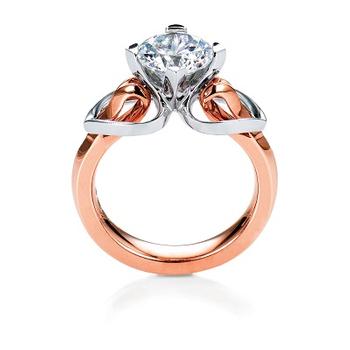 MaeVona Eriskay semi engagement ring