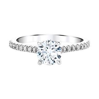 White gold Lab Grown Diamond engagement ring with round center 