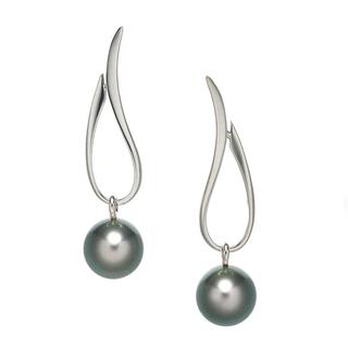 White gold pearl drop earrings