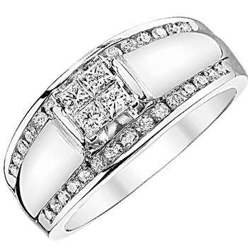  White gold engagement ring